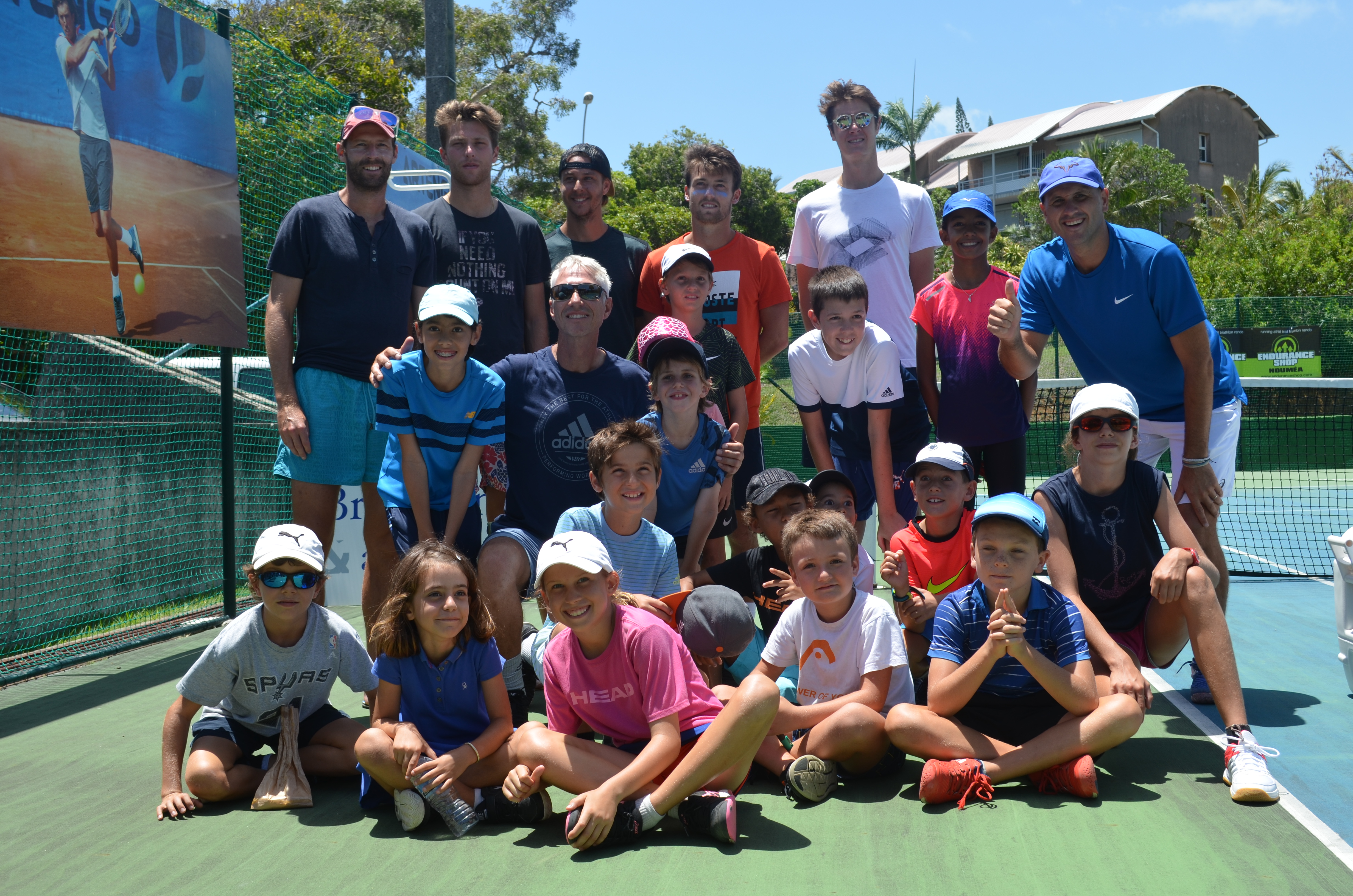 Tennis Maxime Janvier gagne le tournoi exhibition du Receiving Les