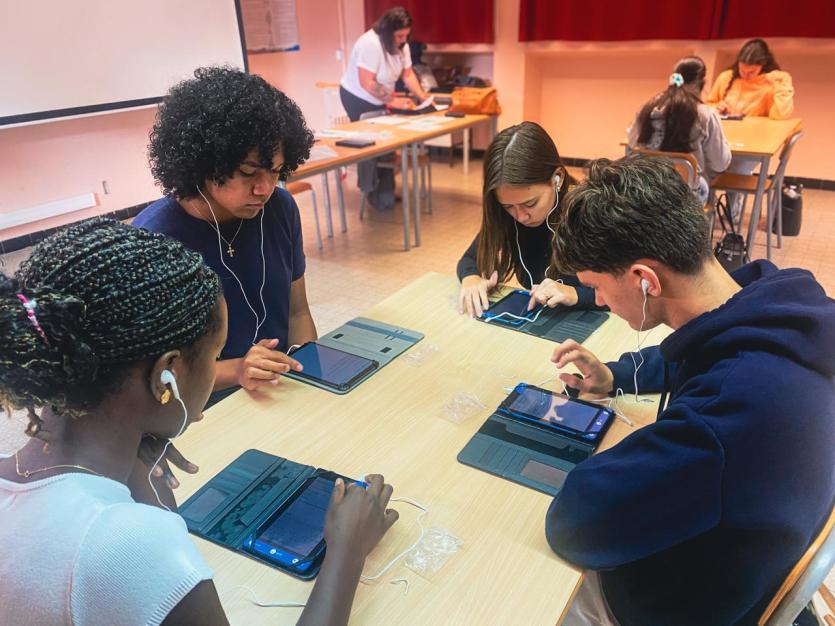 Les ados calédoniens ont moins d’addictions, mais sont plus fragiles