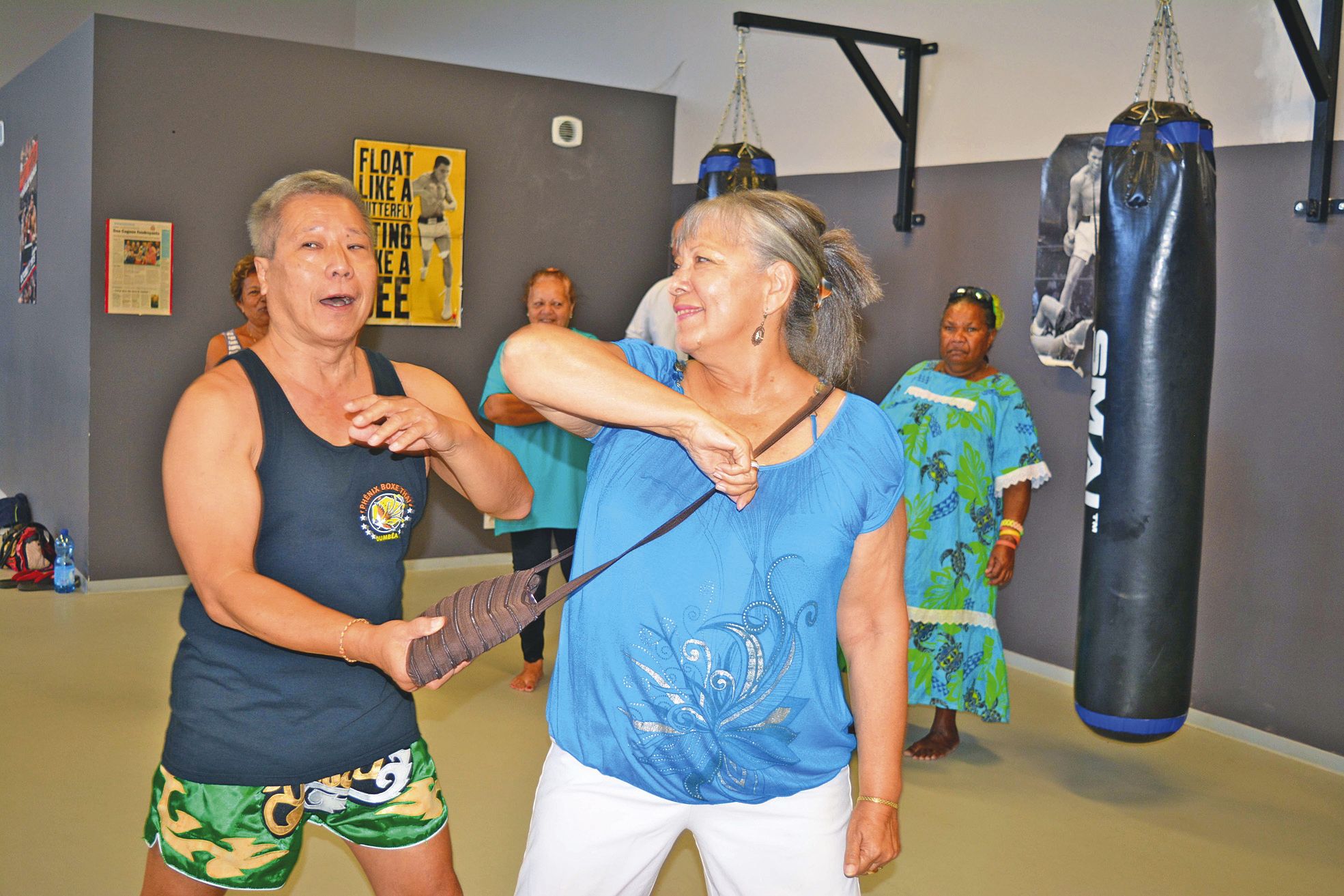 Savoir comment bien réagir en cas de vol à l’arraché de sac à main :  un scénario des plus classiques dans la discipline.