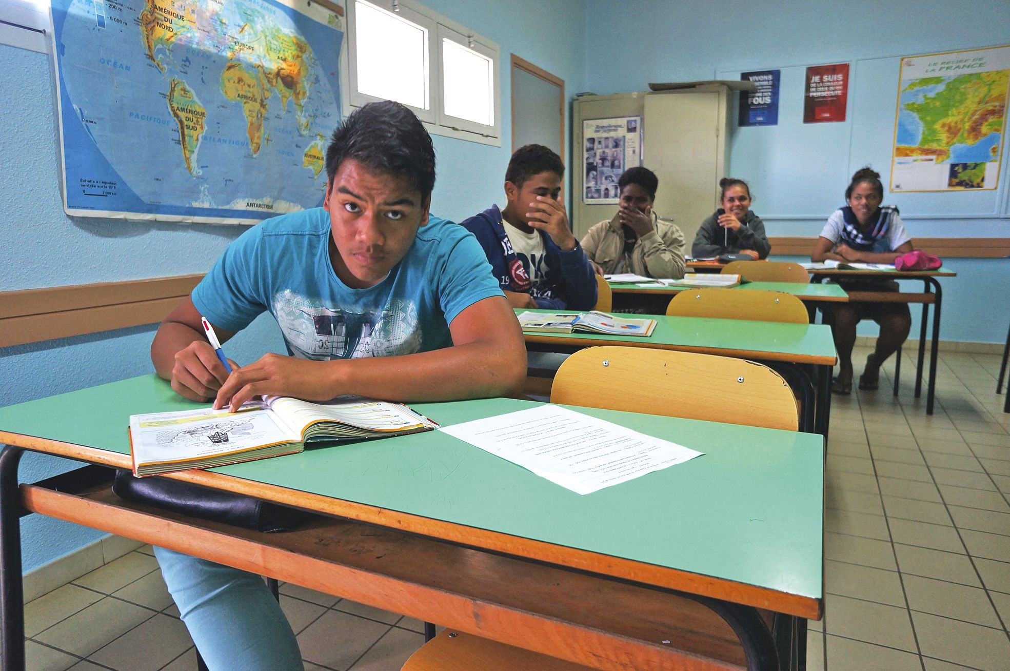 Une soixantaine de collégiens ont préféré réviser le brevet hier et aujourd’hui plutôt que d’être en vacances.