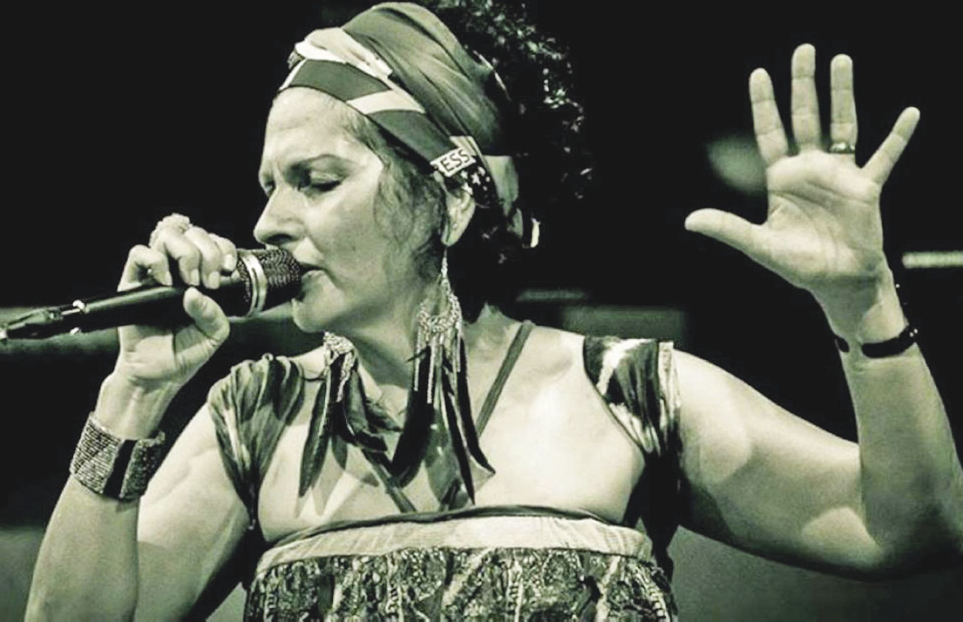 Rosi Garrido, également originaire du Brésil, est l’une des artistes qui assureront  la première partie du concert de samedi soir.