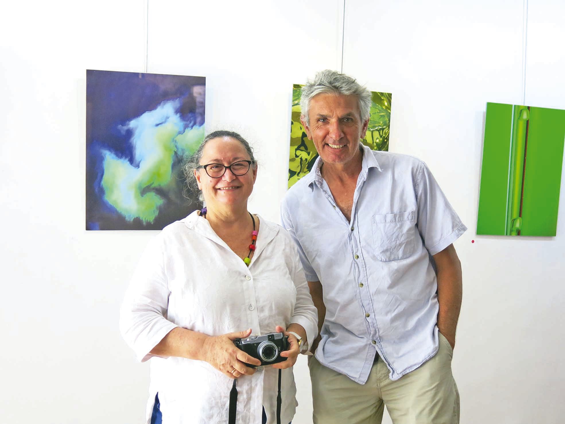 Erica Mancel Salino, en compagnie de celui qu’elle appelle son « mentor », Claude Beaudemoulin, directeur de Label Image.