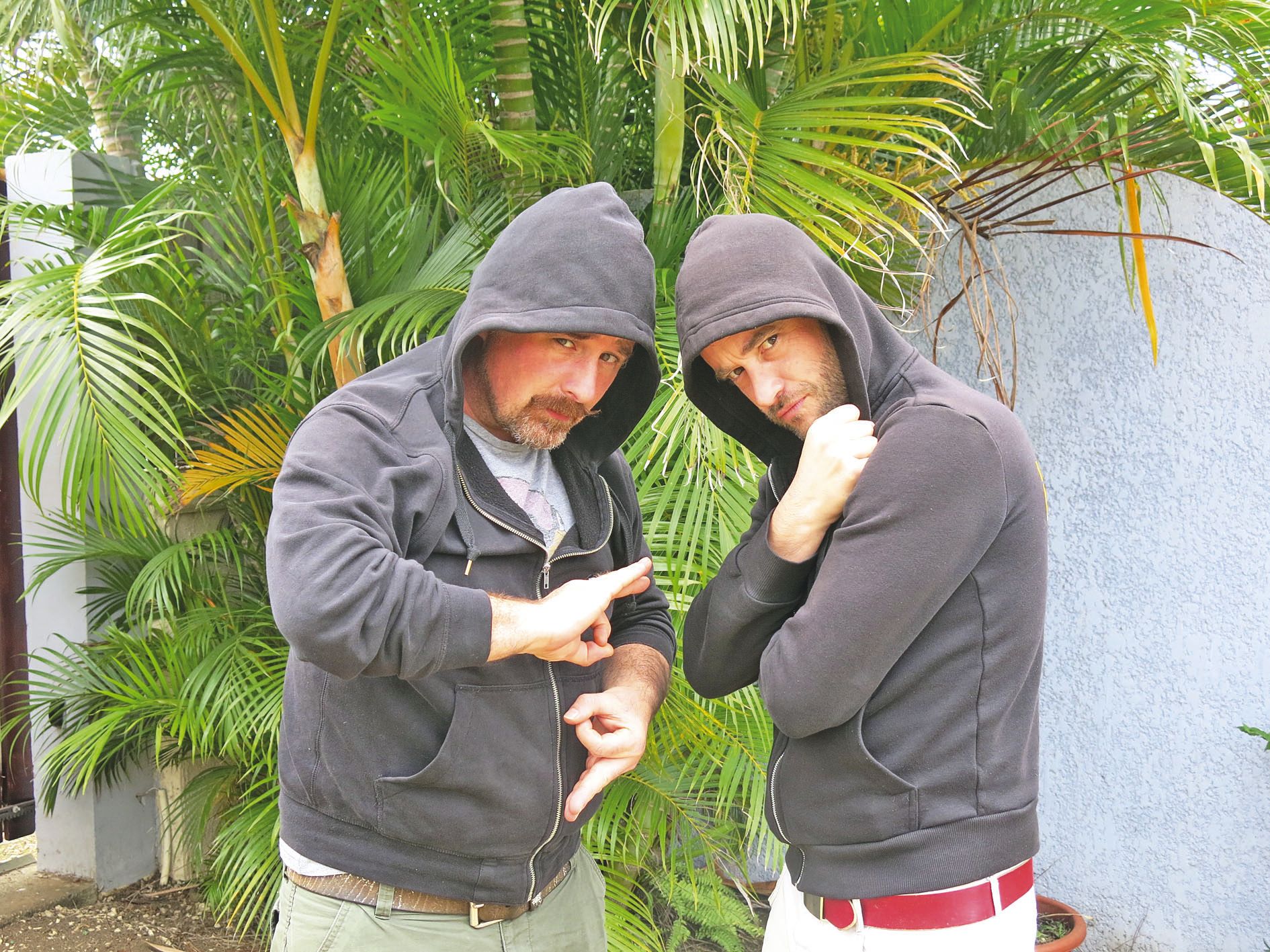 Partenaires sur scène et vrais amis dans la vie, Emmanuel Moser (à gauche) et Laurent Lecoultre (à droite) travaillent ensemble depuis 20 ans.