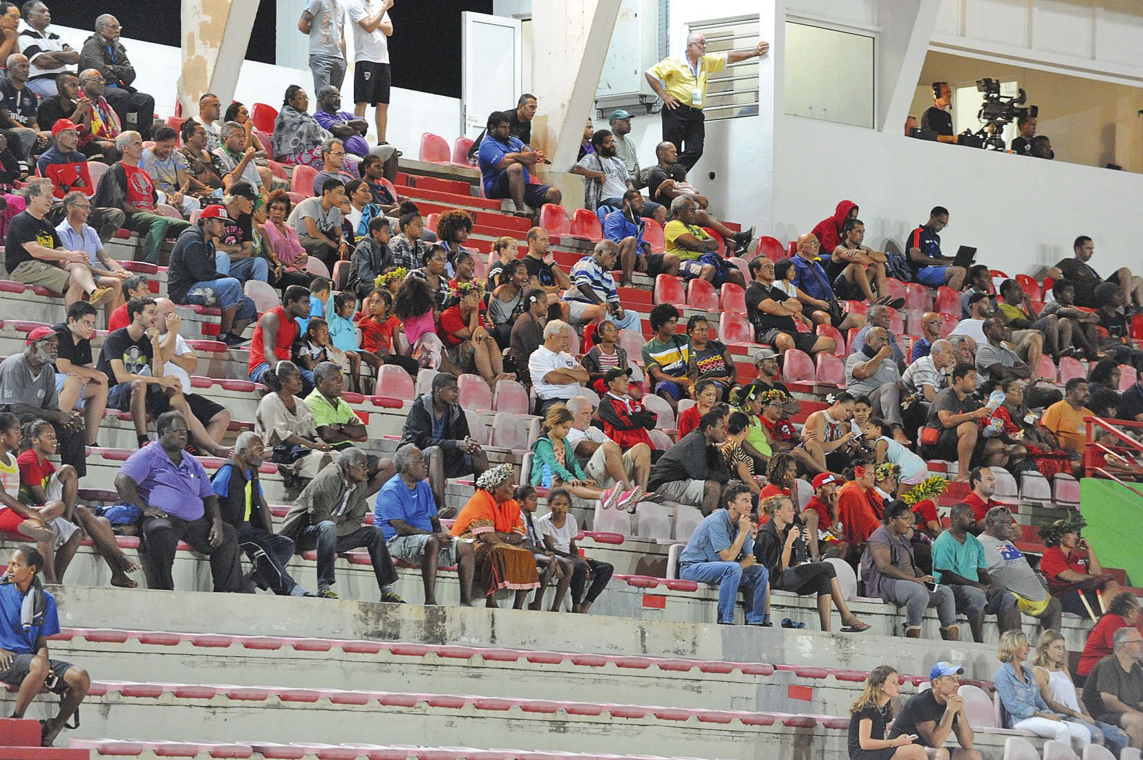 Le public est venu nombreux au stade Numa-Dalyde Magenta pour ce dernier match de la poule A.