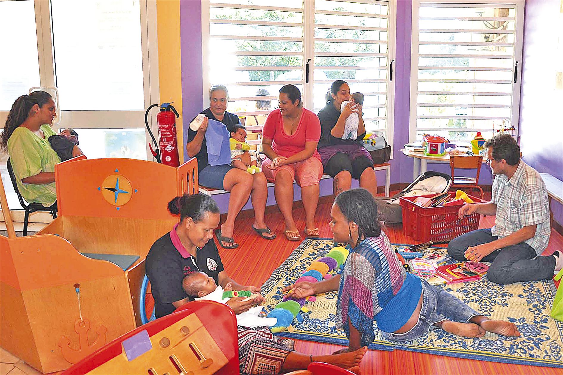Irène et André sont intervenus pendant une heure dans le hall d’attente du Centre mère enfants.