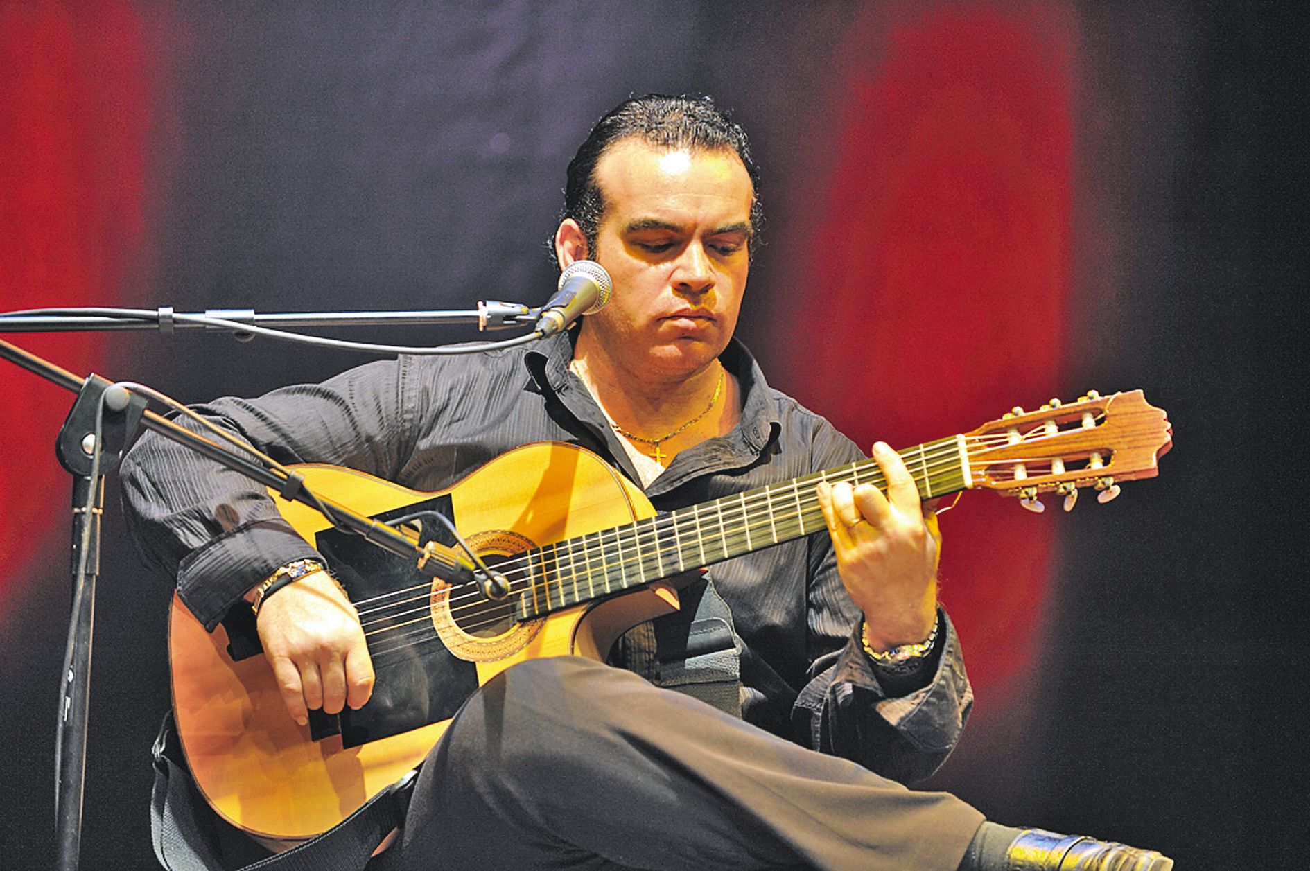 Ce n’est pas la première fois que Fuego Ritano invite Arte Kanela sur le Caillou. Mais, constate Doulen, les finances sont  de plus en plus difficiles à ficeler : il est donc particulièrement reconnaissant aux partenaires qui le soutiennent.