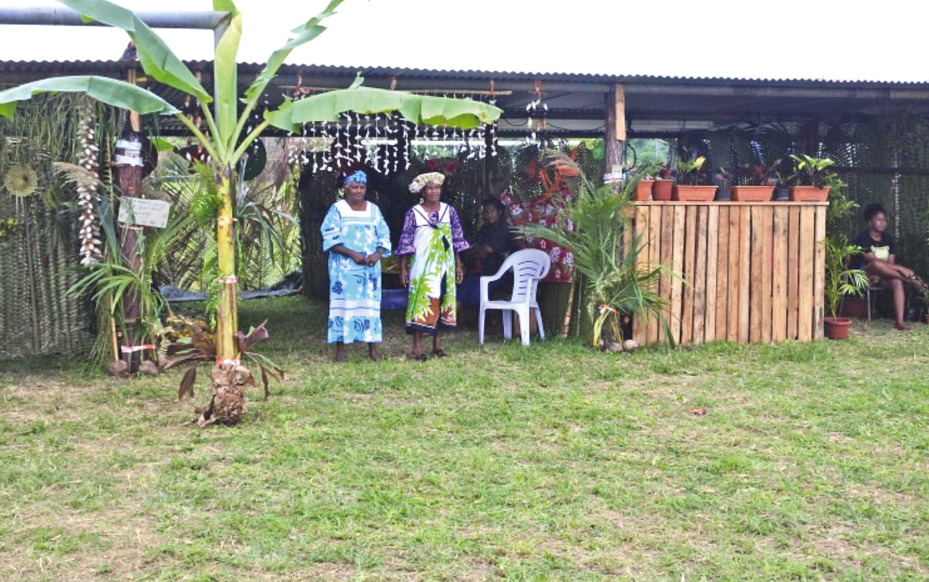 Les stands attendent maintenant les clients. La foire se terminera samedi soir avec un feu d’artifice et un concert.