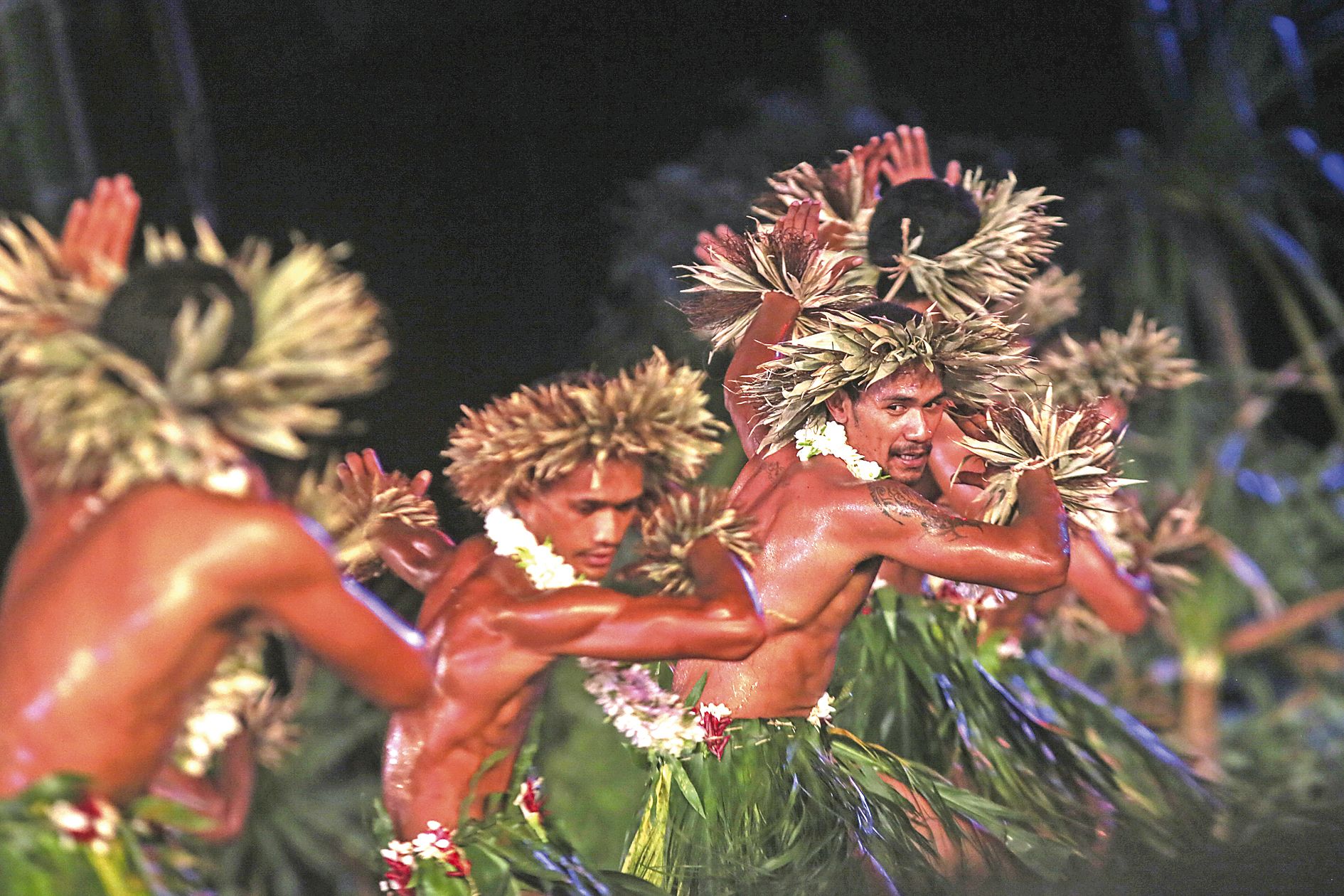 Aucun desdanseurs n’estprofessionnel,mais tous ont passé denombreuses heuresà répéter chaquechorégraphie.