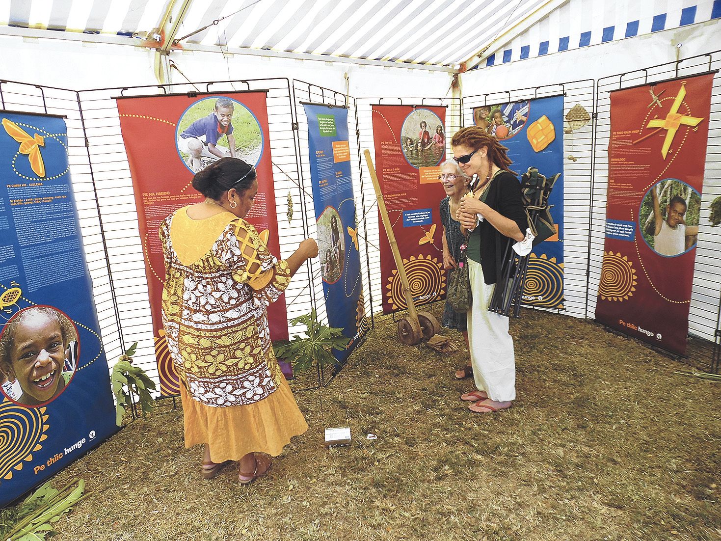 Mireille Couhia, directrice culturelle à la province Nord, a présenté des jeux traditionnels réalisés avec du petit matériel de récupération ou avec des bouts de bois et de bambou.