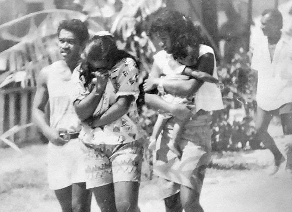 Le sociologue Bruno Saura attribue le drame en partie à l’isolement de l’île : « Un espace clos où tout peut basculer. »