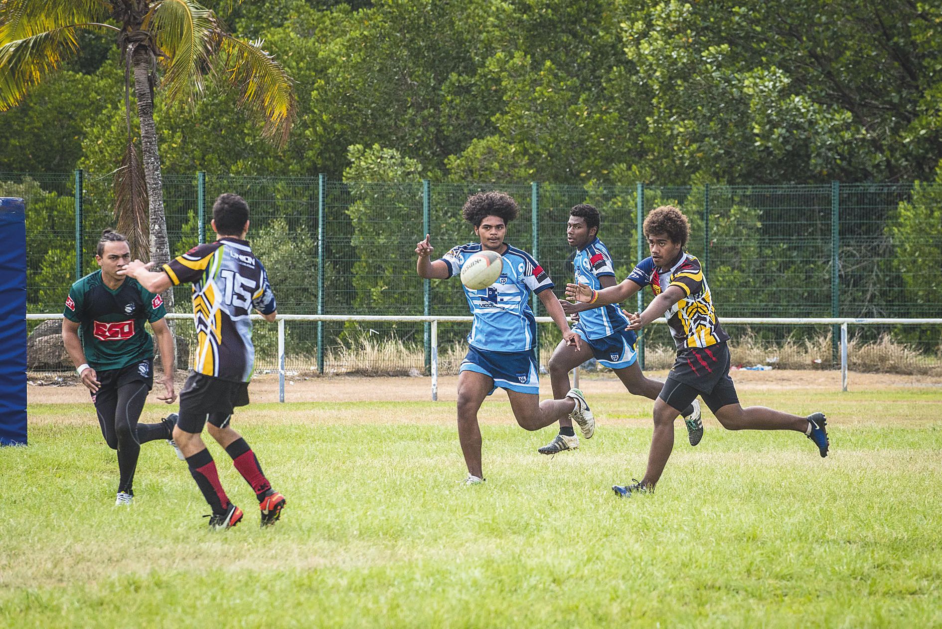 La journée s’est ouverte par un duel U16 entre le bassin Crec/URC Dumbéa (vainqueur 14-7) et le bassin  Olympique/Mont-Dore. Le trophée du championnat territorial de cette catégorie sera remis le 23 septembre à Numa-Daly.