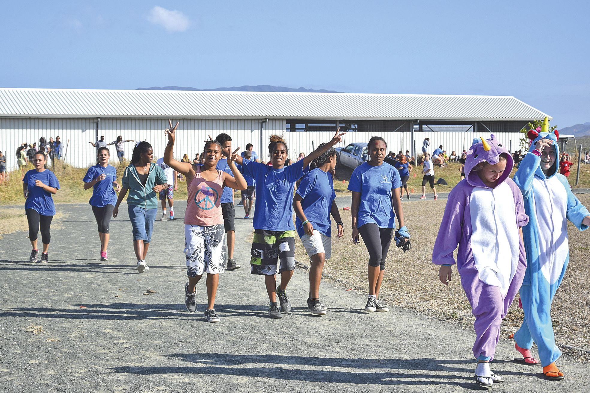 « L’idée est de dynamiser la jeunesse du lycée dans un aspect sportif et bienfaiteur, de fédérer les élèves, sans les mettre dans le rouge, car le cross du lycée est souvent vécu négativement par certains », souligne Pierre Cougeot, professeur d’EPS. « Le
