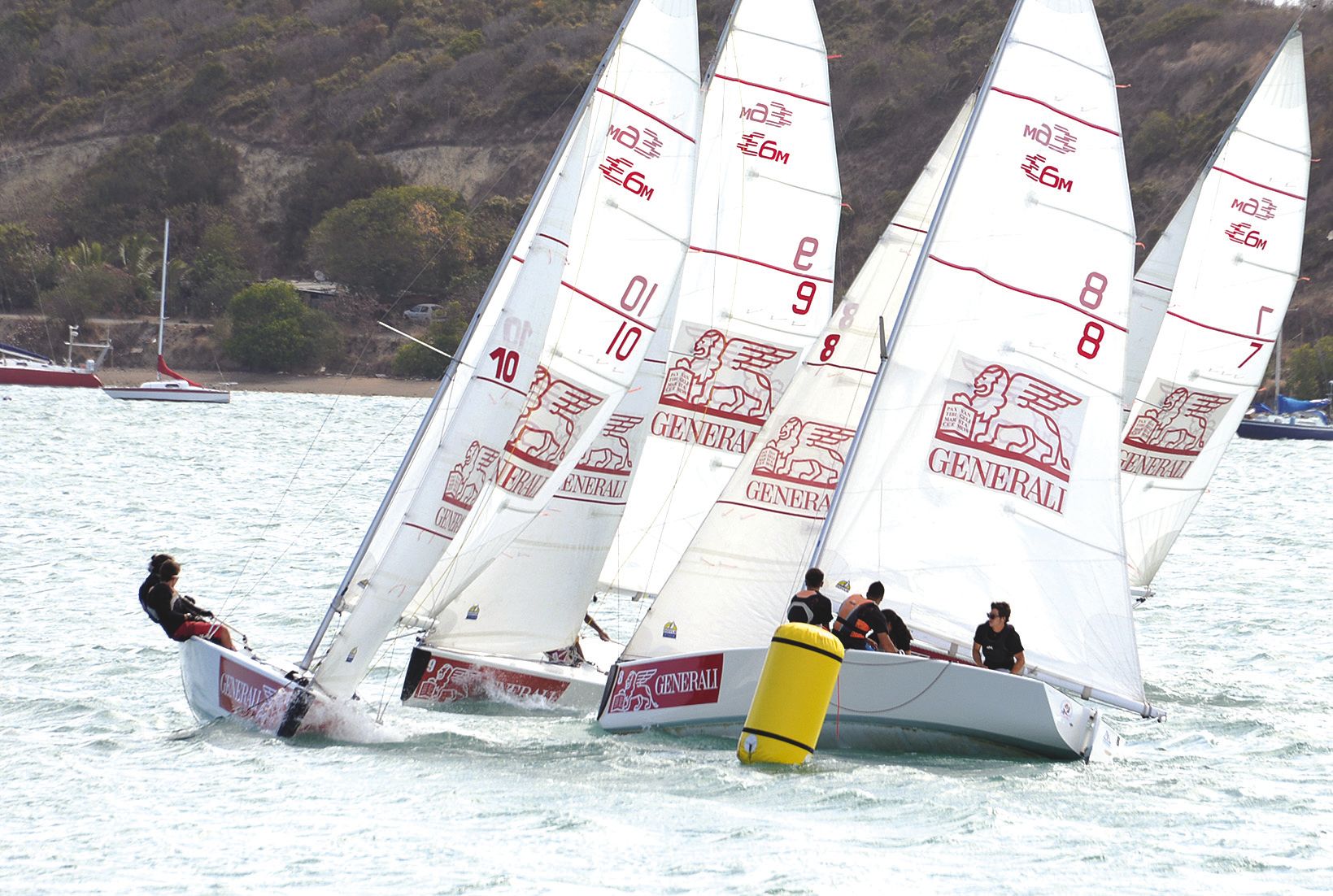 C’est le lycée Blaise-Pascal qui prend la première place devant le Lapérouse. Les deux équipages se sont livrés une sacrée lutte sur chacune des régates.
