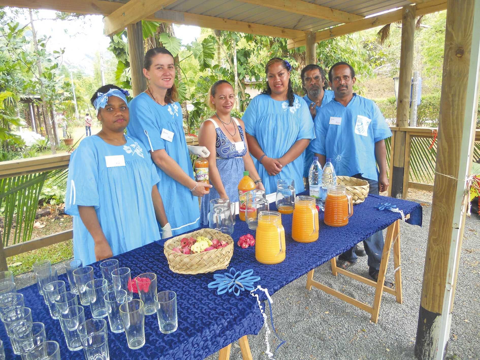 L’équipe d’accueil a présenté aux partenaires les différentes activités organisées au sein de l’association : la laverie, l’informatique, l’hygiène, le bricolage, le potager ou encore le sport.