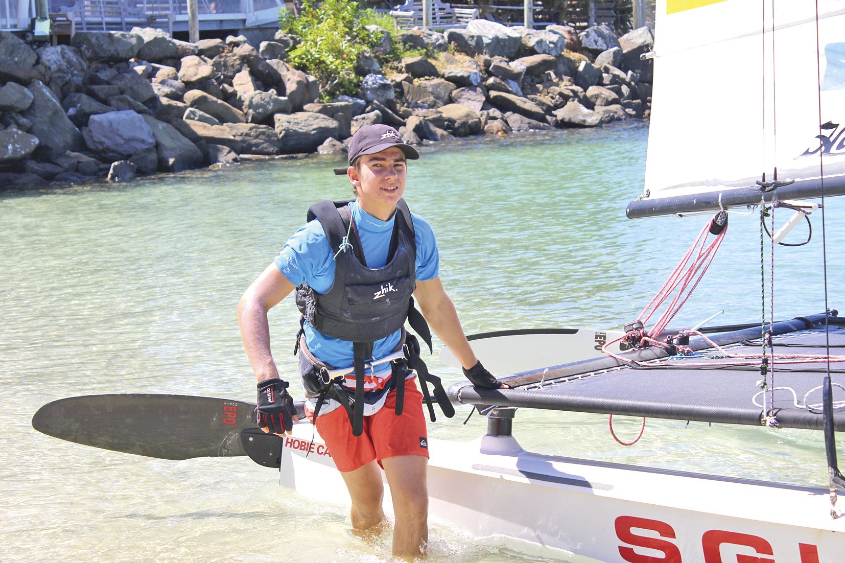 Léo Belouard fait partie du Centre territoriald’entraînement qui regroupe les jeunes voileux du Caillou.