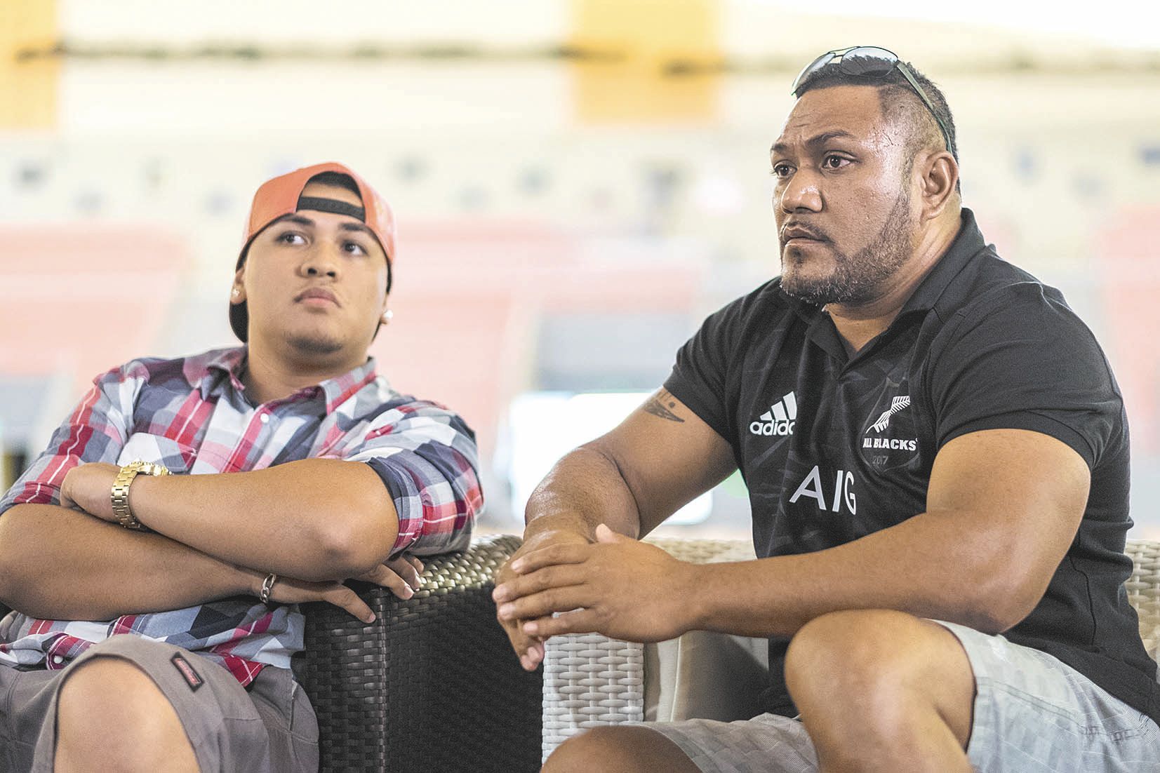 Stars tahitiennes du petit écran, Raï et Nono promettent de mettre leurs sketches  à la sauce calédonienne.