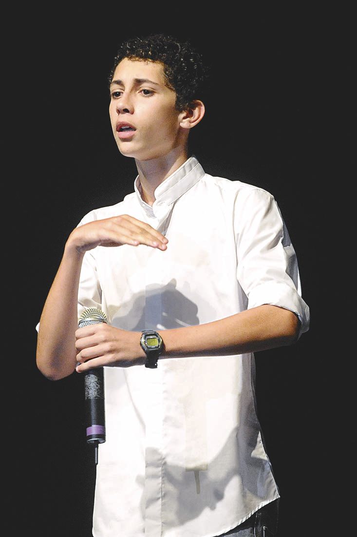 « Ma famille, je les adore, en plus c’est eux qui me ramènent », blague Clément, 15 ans et vainqueur du tremplin du rire.