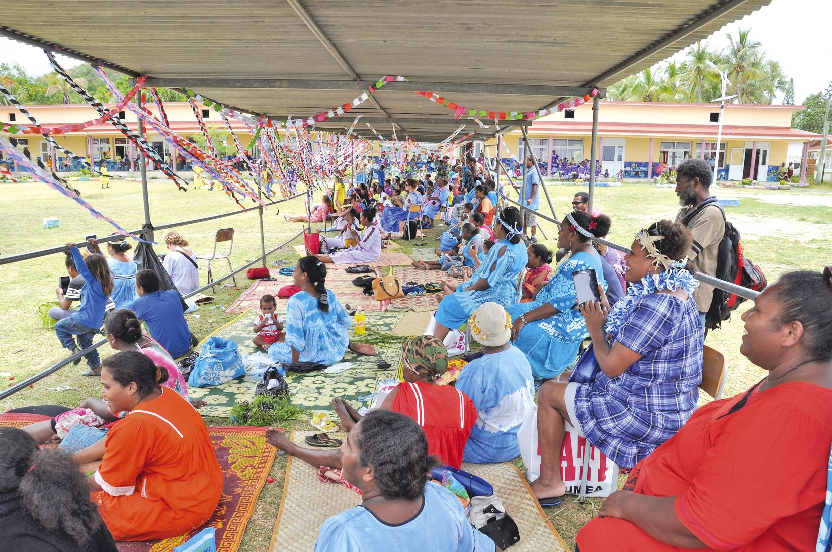 De nombreux parents ont fait le déplacement pour assister à cette journée récréative et artistique. Une reconnaissance pour le personnel et pour les enfants qui se sont beaucoup investis pour que la fête soit réussie.