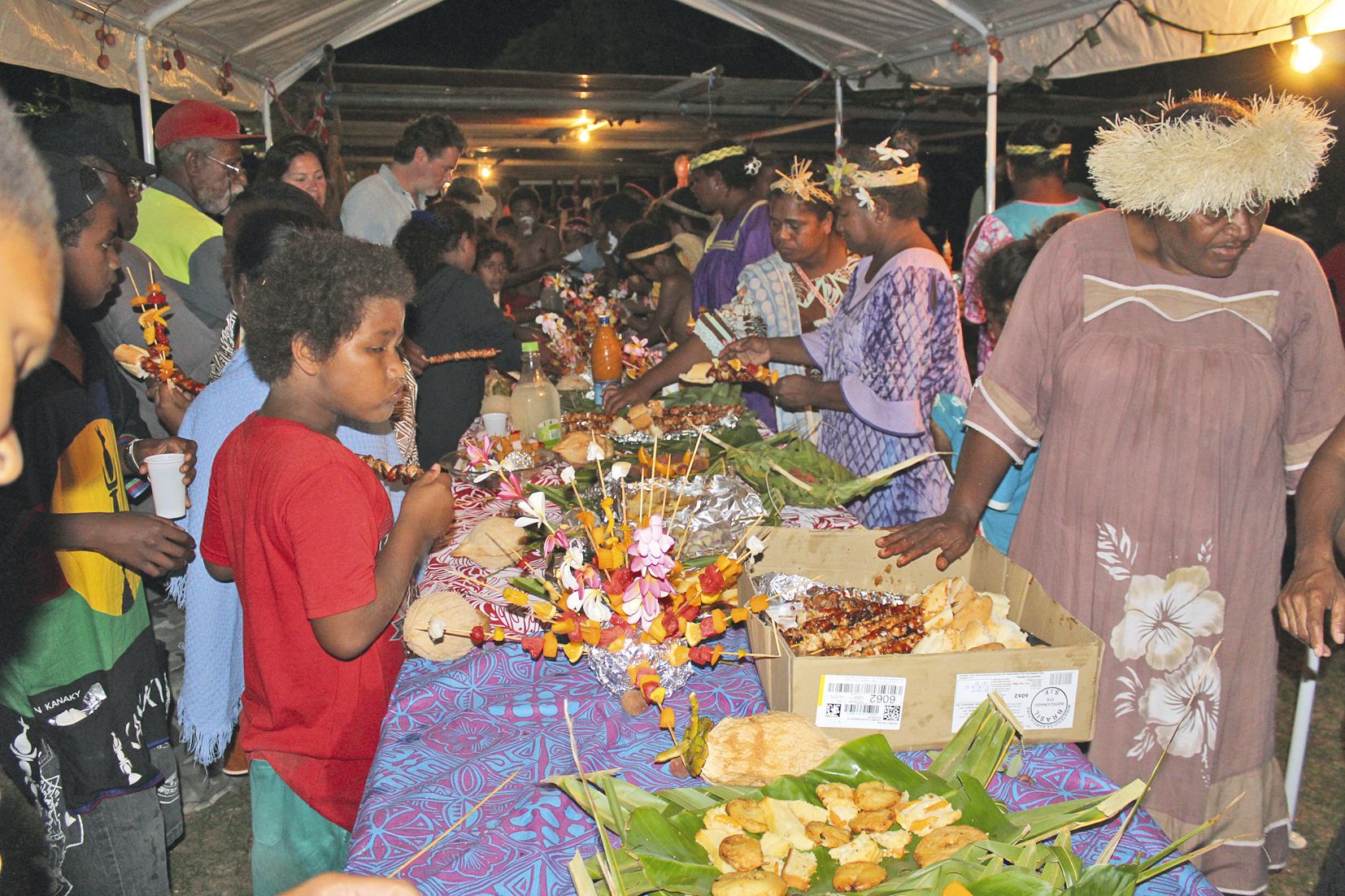 Une collation à base de produits du terroir a été offerte au public venu nombreux pour le « sialala ».