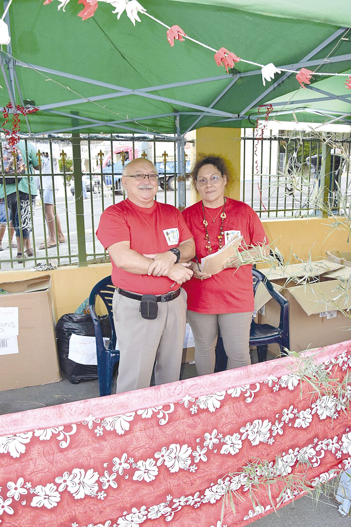 Les lutins du père Noël étaient là pour distribuer les cadeaux aux enfants de la commune de petite, moyenne et grande sections de maternelle.
