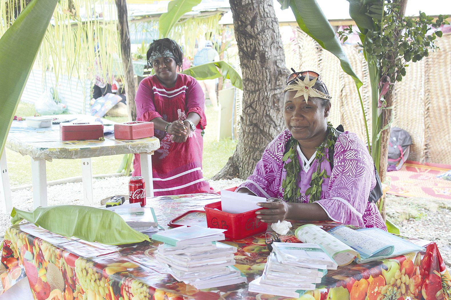 Les employées de Mejine Wetr ont concilié samedi fête et travail.