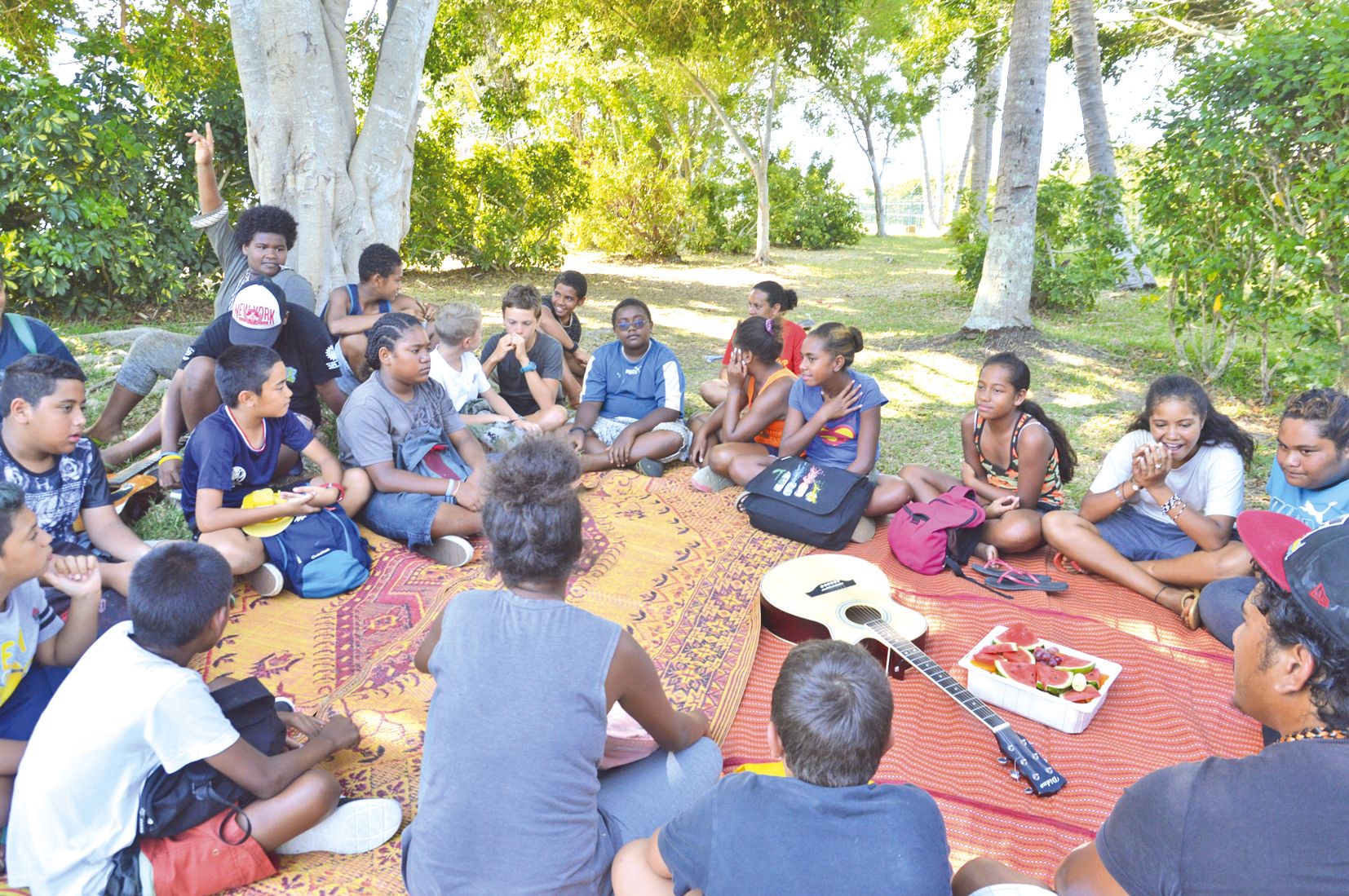 Une dizaine de préados (10-15 ans) des centres du Faré de Magenta et de l’école Guy-Champmoreau ont organisé, hier, au centre Tjibaou, les activités qu’ils mettront en place pendant leurs nuitées à la tribu de N’Dé (Païta), du 16 au 18 janvier. 