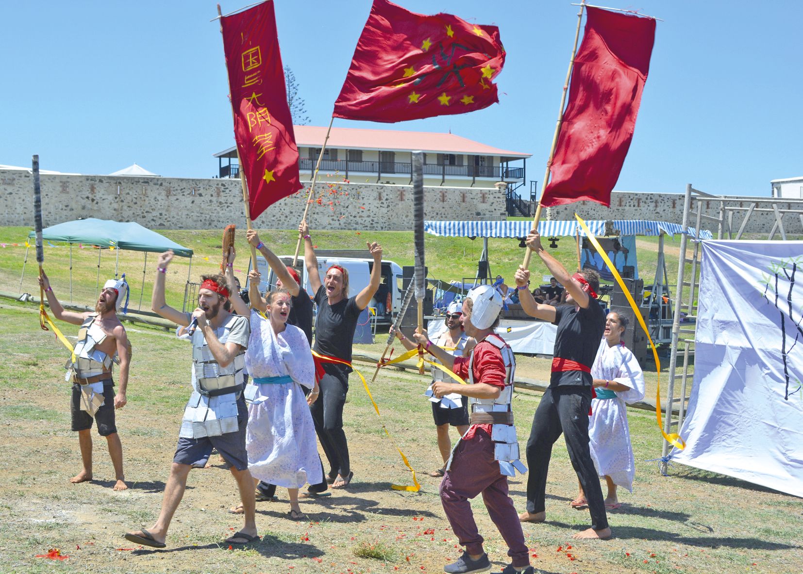 Avant que ne démarrent les épreuves sportives, les équipes, comme ici la « Dynastie Han », ont défilé puis présenté le show qu’elles ont préparé.