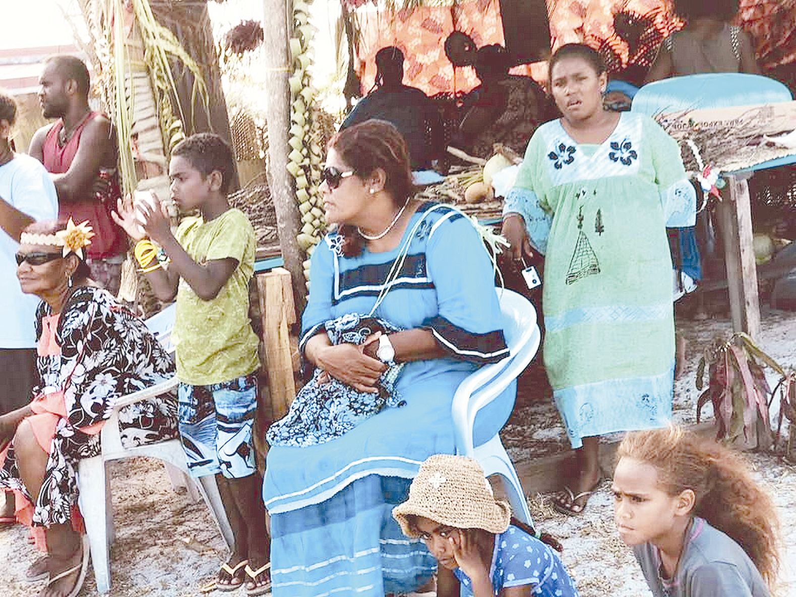 Les festivités ont débuté par l’accueil de l’épouse du grand chef du Lossi (notre photo), Evanès Boula, des membres de la grande chefferie, d’élus provinciaux et municipaux.