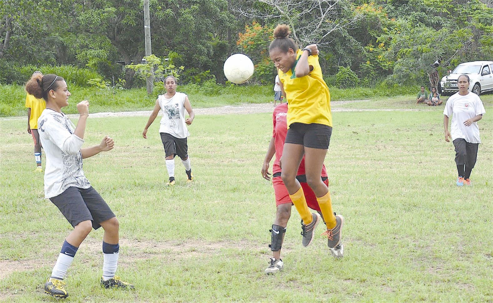 Pour la première fois dans l’histoire de ces jeux, les filles ont fait une entrée remarquée en football où les matches se sont disputés dans le respect du fair-play.