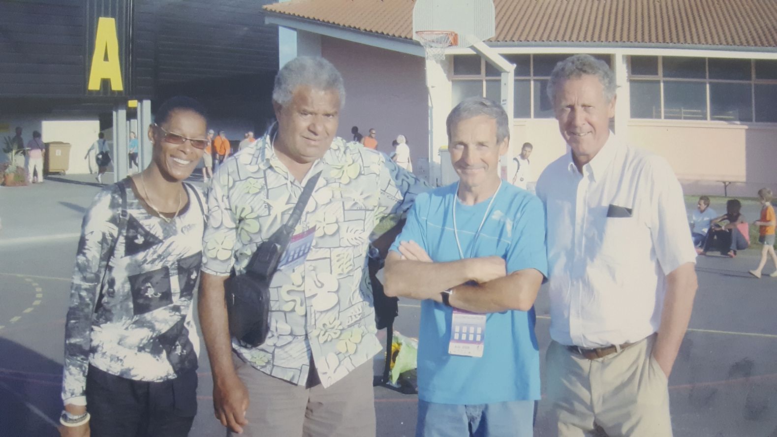 Paul Poaniewa, Jacques Piasenta et Guy Drut. Trois athlètes des années soixante-dix  qui se sont côtoyés à l’Insep durant des années.