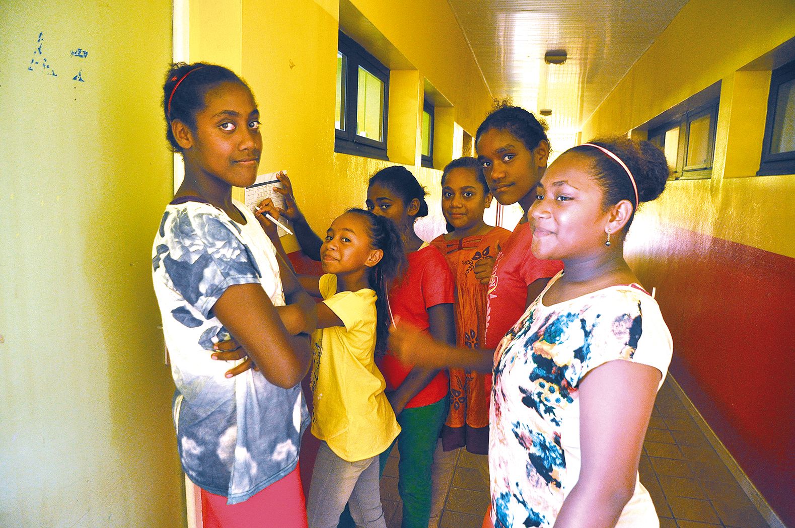 A La Roche, la journée a été dédiée aux jeunes de sixième pour une entrée dans la « grande » école en douceur. Au programme de la matinée, une chasse aux trésors, sous la forme d’une course d’orientation, qui leur a permis de se familiariser avec les lieu