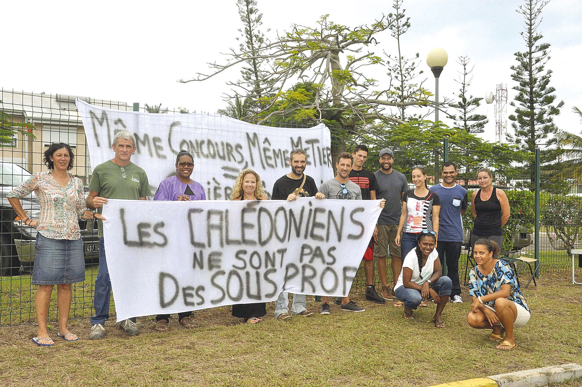 À Koumac, 36 % des professeurs du collège et du lycée professionnel ont suivi le mouvement. Au collège de Ouégoa, ils étaient 44,5 %.