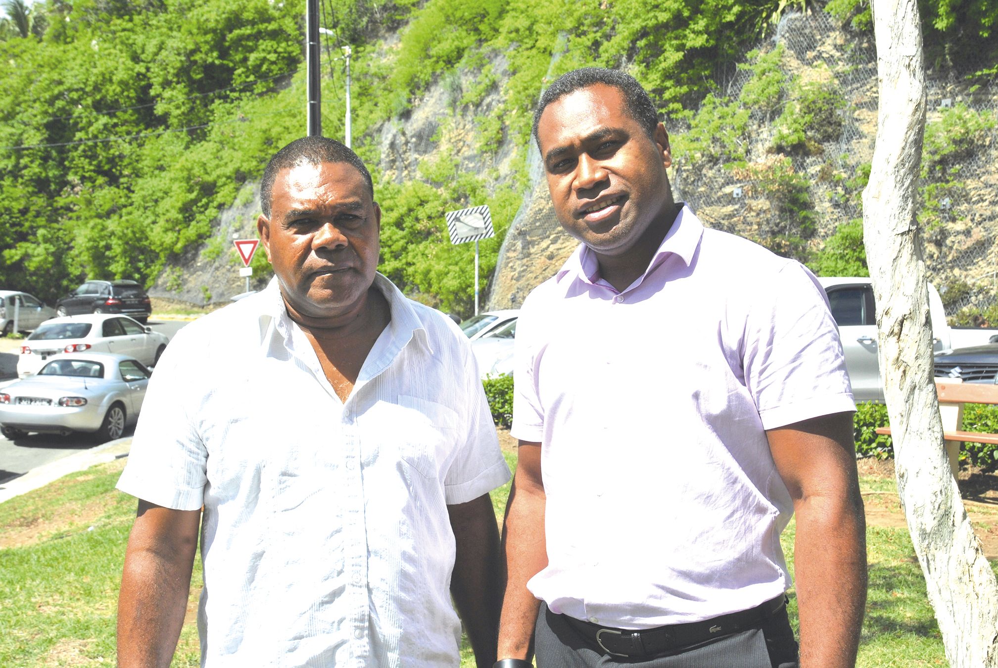 Léon Watué Angajoxue et Henri Harrysonë Drowa ont été nommés à la tête de l’antenne par le grand chef.