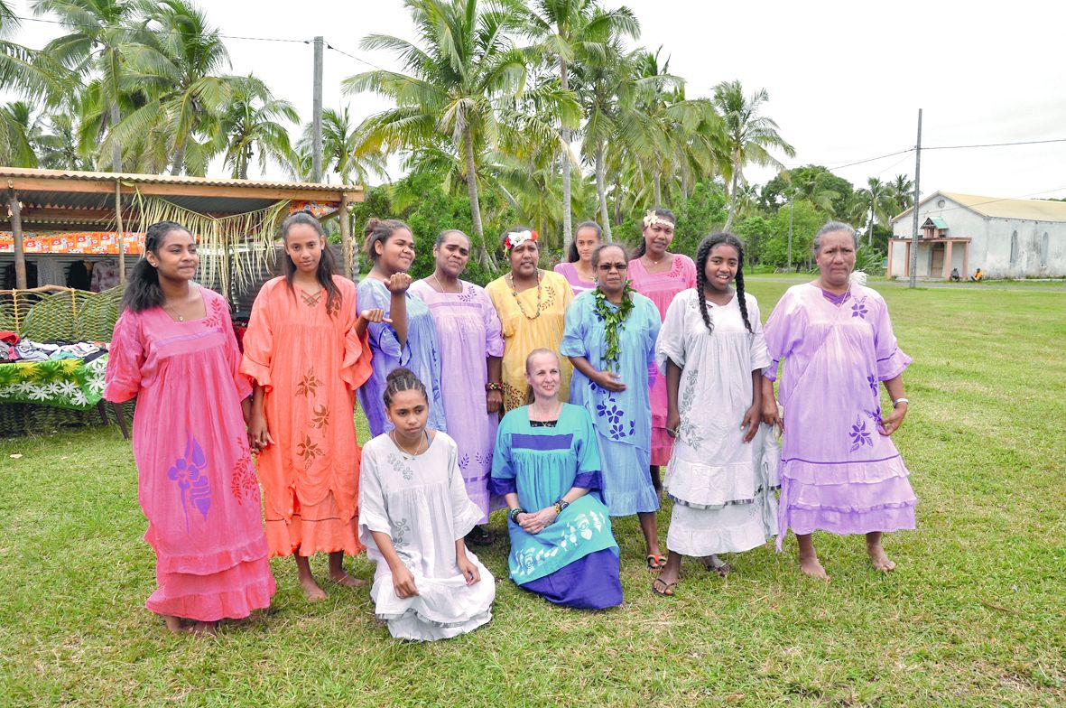 Parmi les activités proposées en marge des exposants de miel, un défilé de mode très  apprécié des résidents et visiteurs du moment.