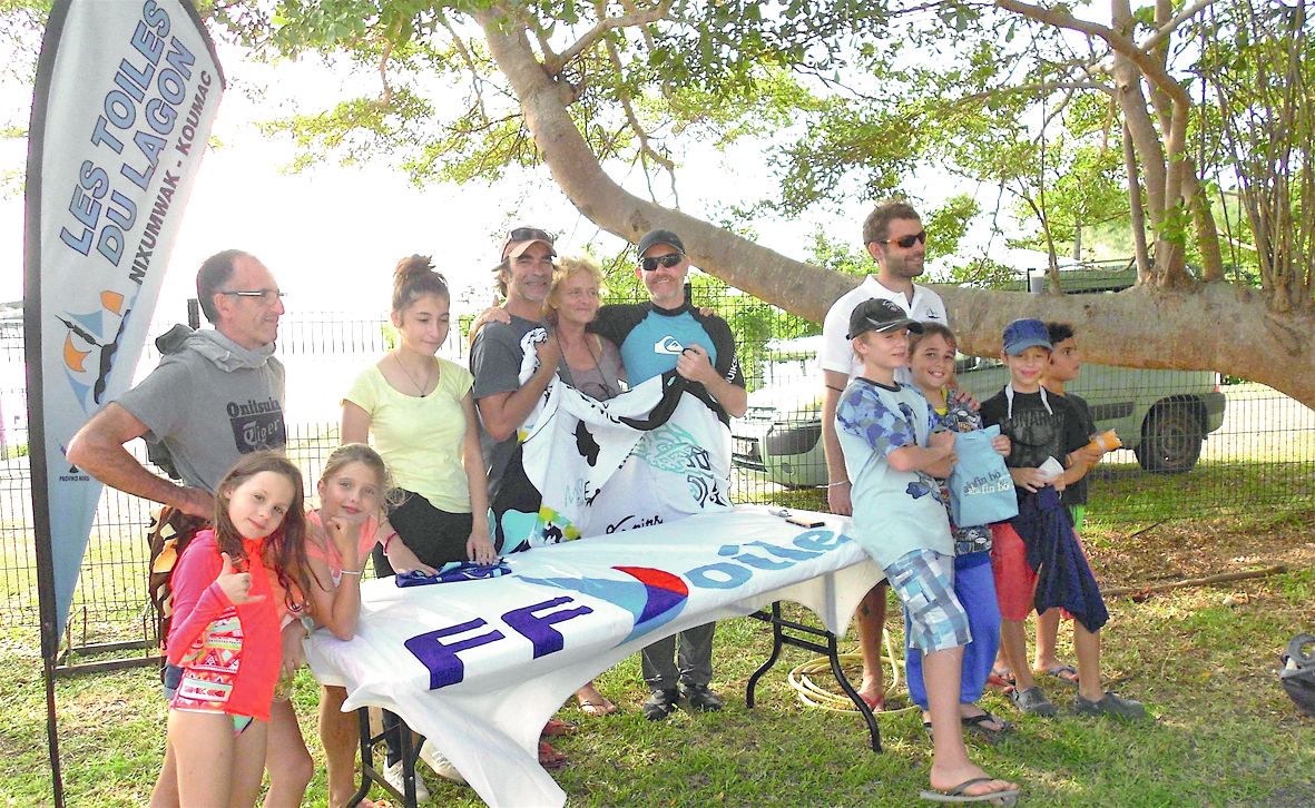 Après le repas, les organisateurs ont procédé à la remise des récompenses aux premiers de chaque catégorie : Elise et Pascal Hugues (1er), Roland Canivet, Ibrahim Bourassi et Alicia Rodriguez (Ludic) et Denis Lemoel - Eole Gauthier et Samuel Peyrard-Obry 