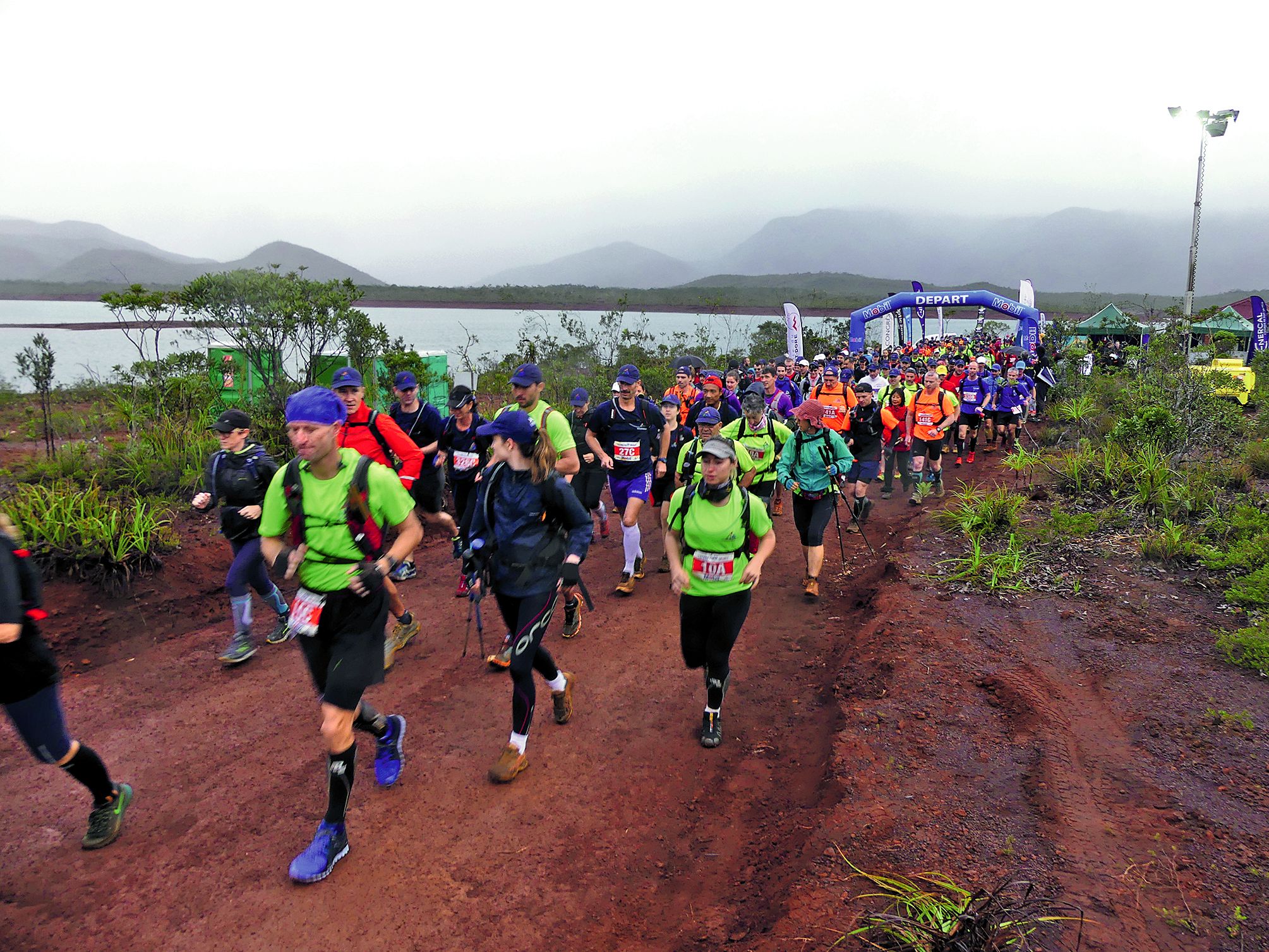 200 équipes étaient engagées dans les « grandes » courses chronométrés, beaucoup se sont présentés à la Trans Santé, gratuite, ou à la Trans Cool.