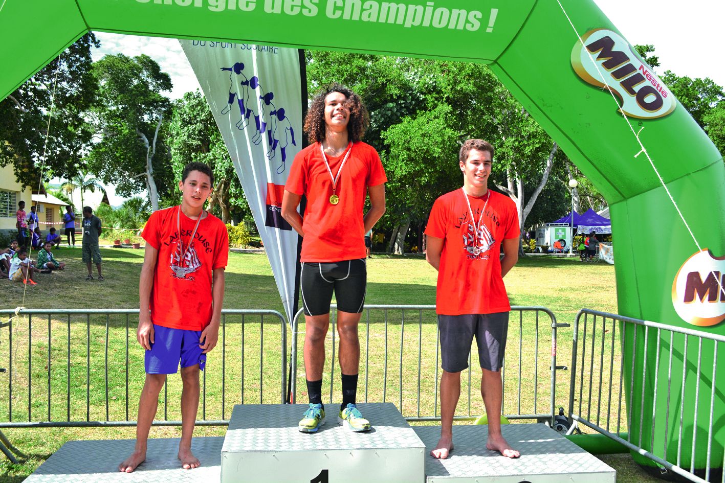 Jeremiah NGodrela, Mathis Chenin et Arerui Temaiana, tous les trois scolarisés au lycée Lapérouse, à Nouméa, ont constitué dans cet ordre le podium gagnant, en individuel, dans la catégorie cadets garçons.