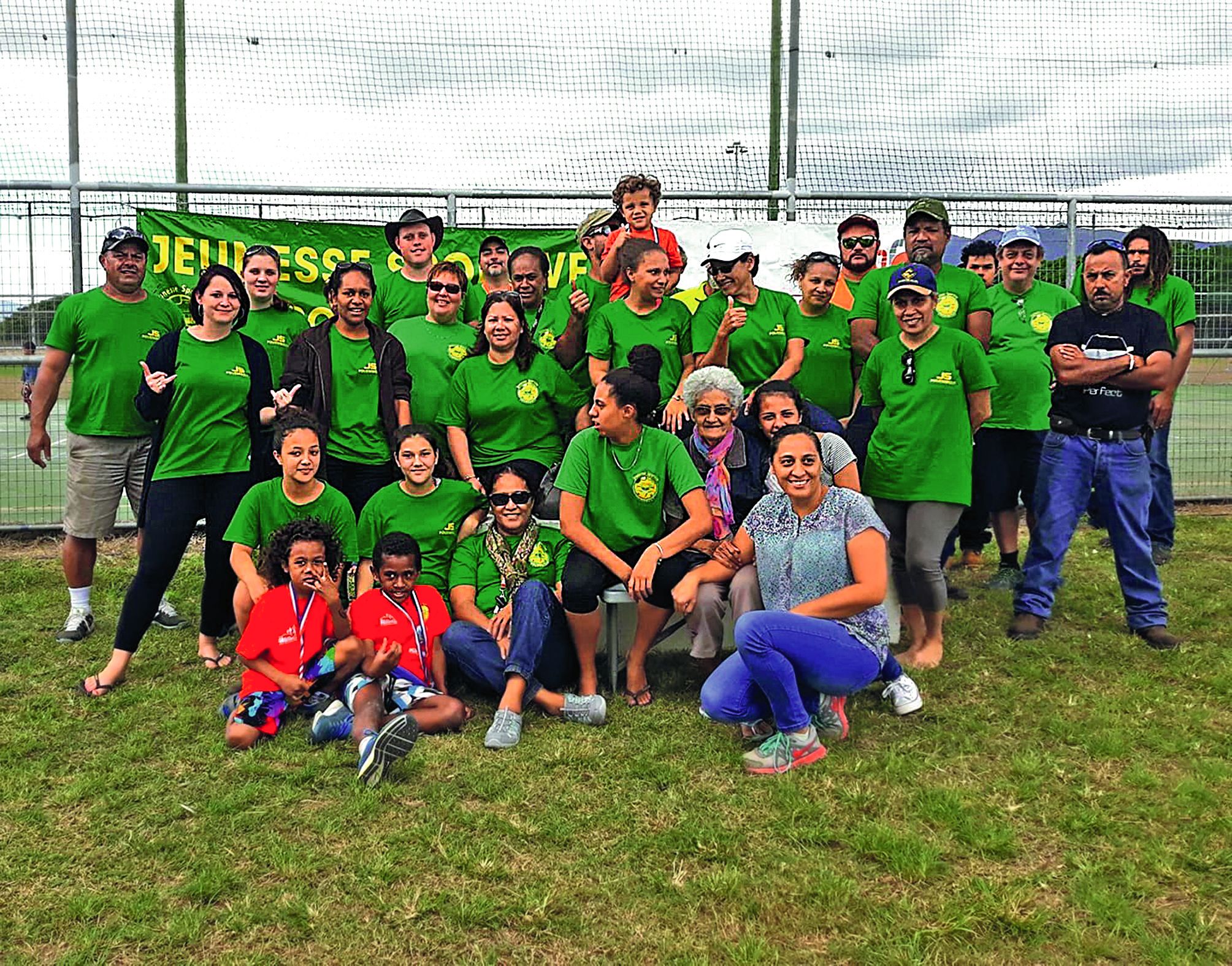 Par son président, toute l’équipe de la JS Pouembout « remercie les participants d’être venus aussi nombreux ». Elle espère « qu’ils seront au rendez-vous de la 49e édition. »