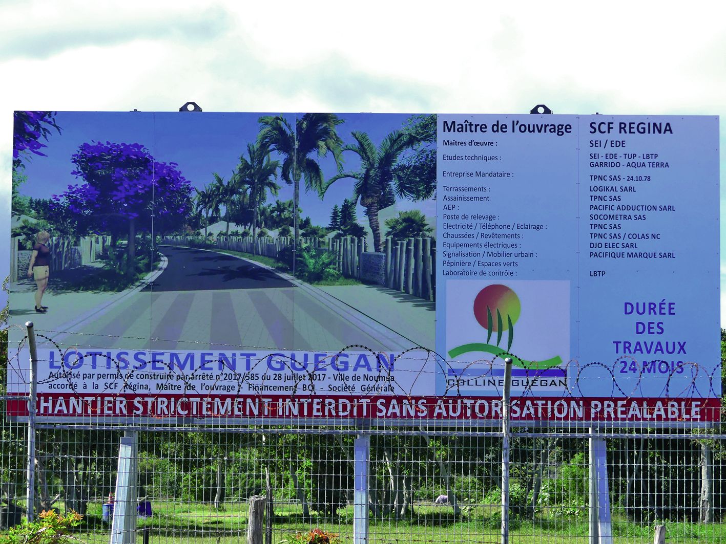 A l’extrémité de la plage de Magenta 2, un panneau de chantier informe de l’imminence des travaux, estimés à 24 mois. Photo G.R.