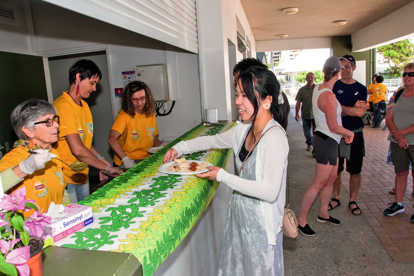 C’est la tradition, les participants du marathon s’étaient retrouvés samedi midi pour la Pasta party.