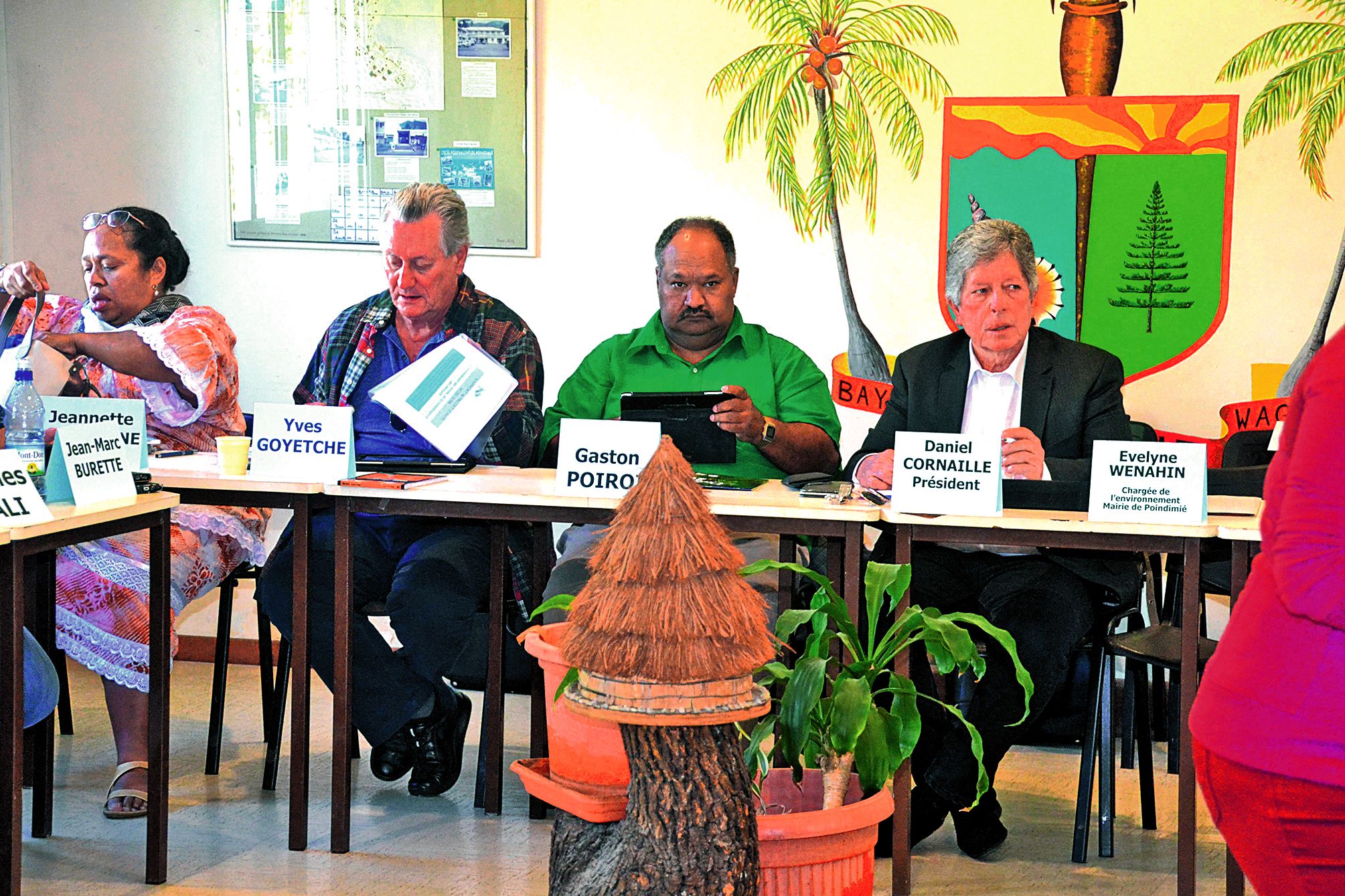 Les membres du Cese ont tenu leur séance plénière décentralisée à la mairie de Poindimié.Photo C.O.