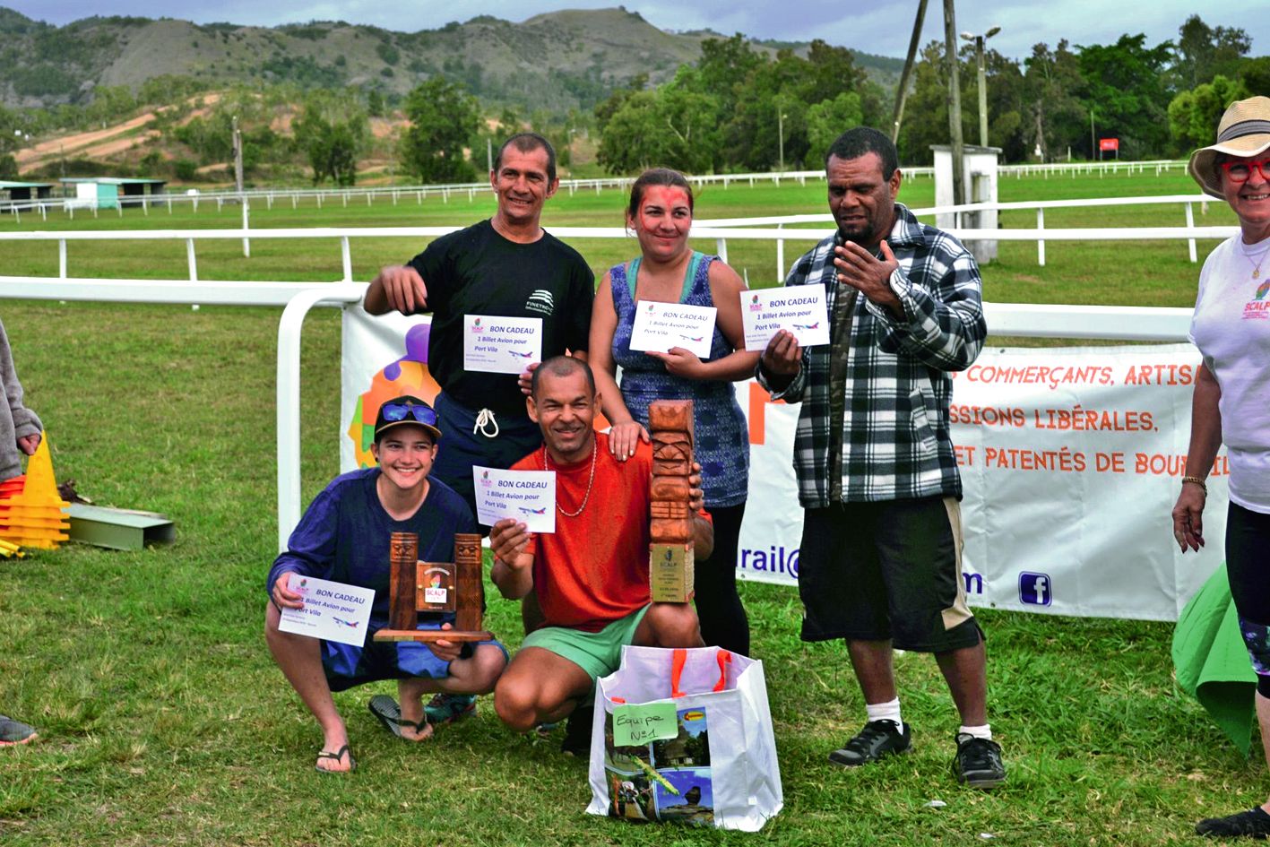 Après l’effort, les récompenses. Les gagnants sont repartis avec de beaux cadeaux, dont un voyage pour le Vanuatu pour chaque membre de l’équipe.
