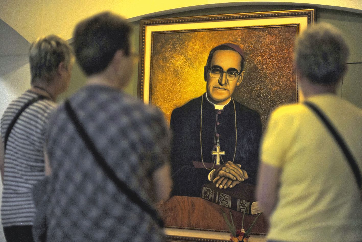 Mgr Romero avait d’ailleurs trouvé un mentor en Paul VI, son ancien professeur à Rome. Il soutenait les réformes du concile Vatican II.Photo AFP