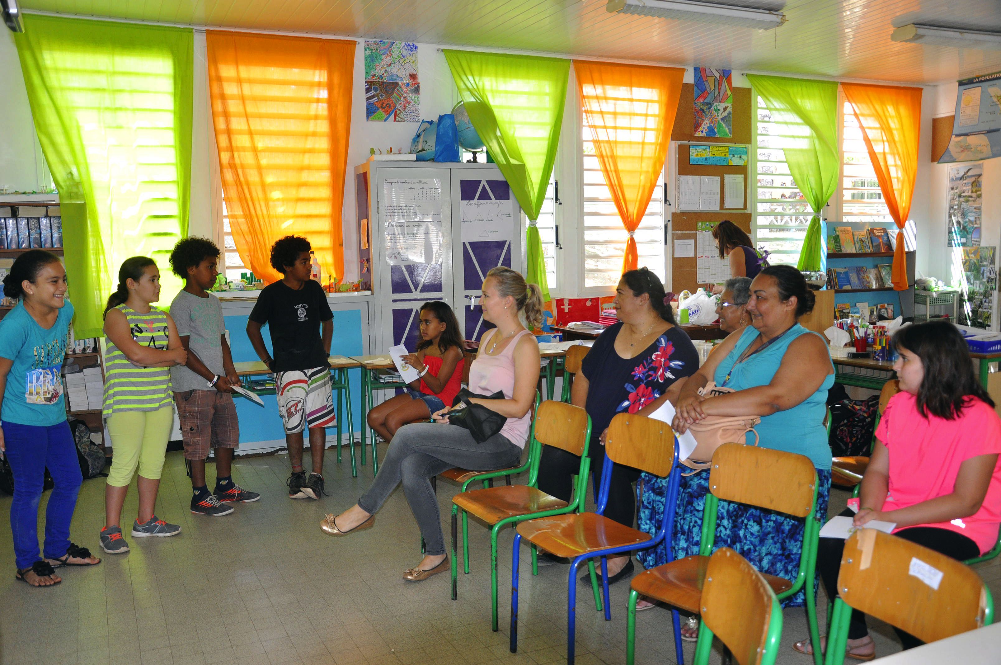 Les élèves de CM1A ont travaillé sur le RAA (rhumatisme articulaire aigu) et exposé à leur public ce qu’était la maladie, les pays les plus touchés, ses symptômes, ses conséquences, son traitement…