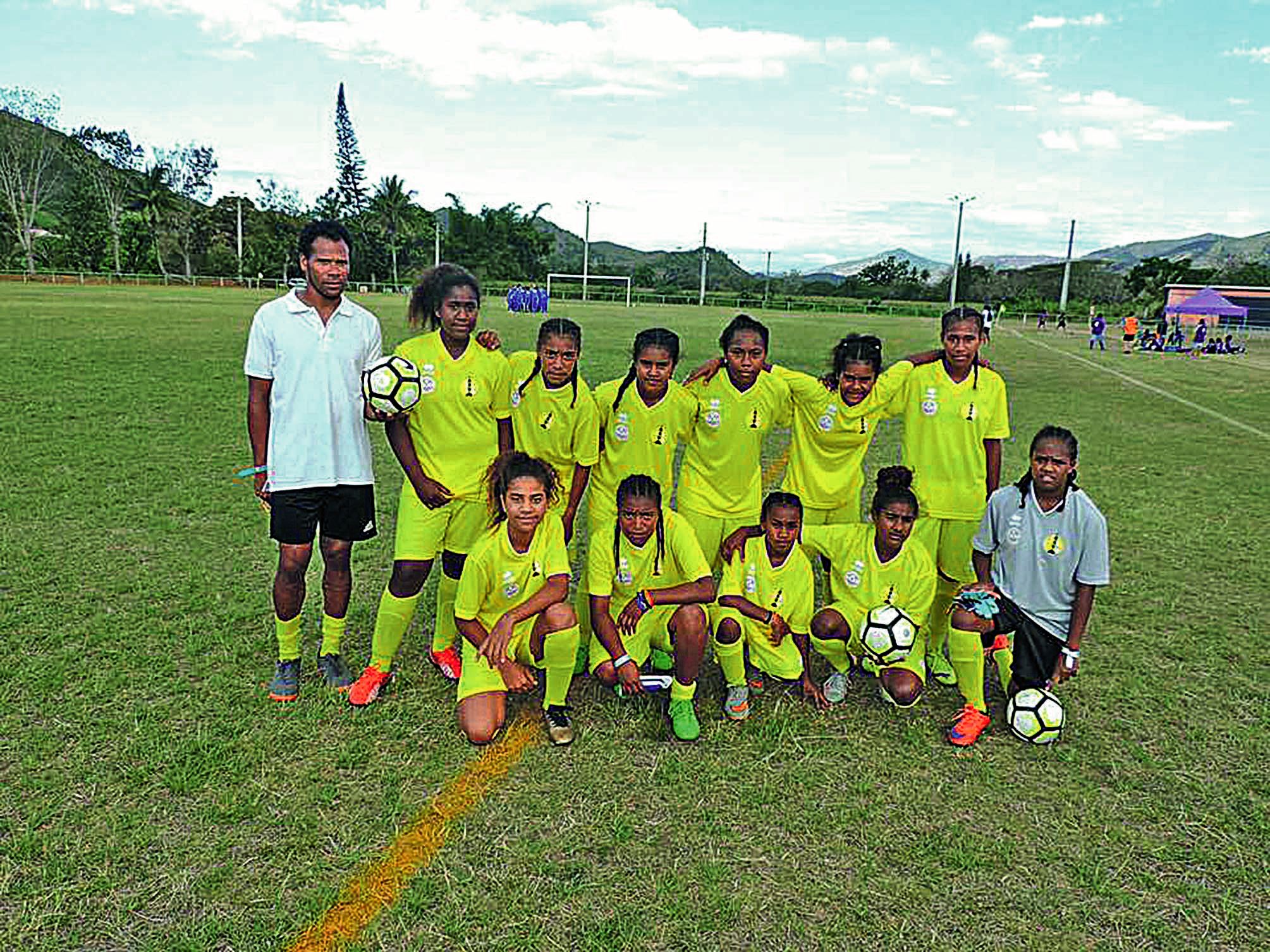 Comme pour les autres disciplines en lice, les matches de foot ont  eu lieu sur le stade du village. Ils ont permis aux organisateurs  de repérer les jeunes espoirs.
