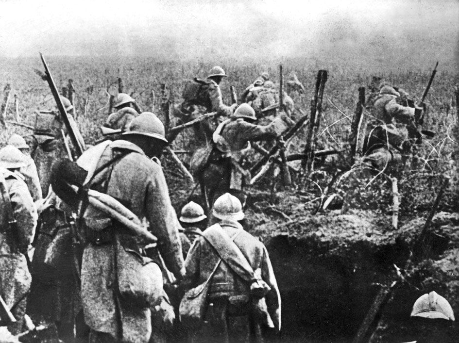 De février à décembre 1916 à Verdun, un obus tombe toutes les 15 secondes. On en comptera dix au mètre carré. A 150 km à la ronde, la terre tremble. Archives AFP