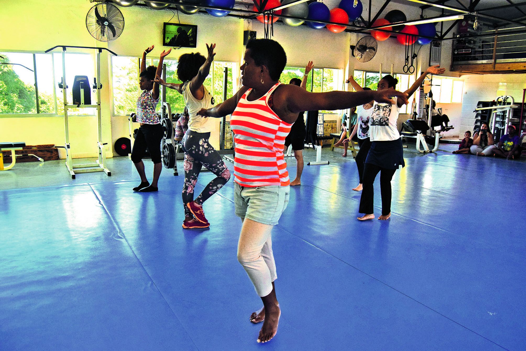 Le sport a des effets bénéfiques sur des jeunes comme Laura (premier plan) qui a quitté La Séviane pour La clé des champs.