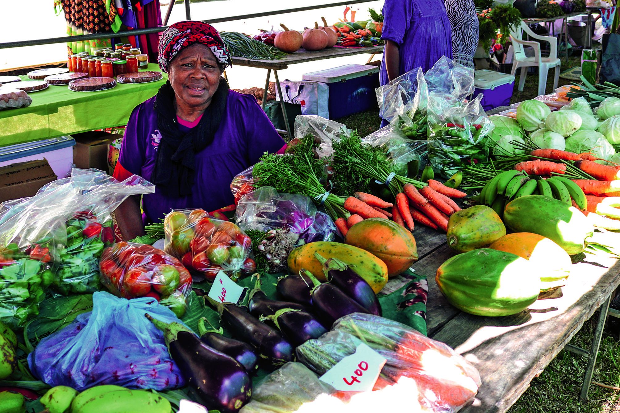 A l’occasion de la fête, les exposants du marché ont présenté la richesse de leurs productions agricoles dans des stands tout en goûts et en couleurs.