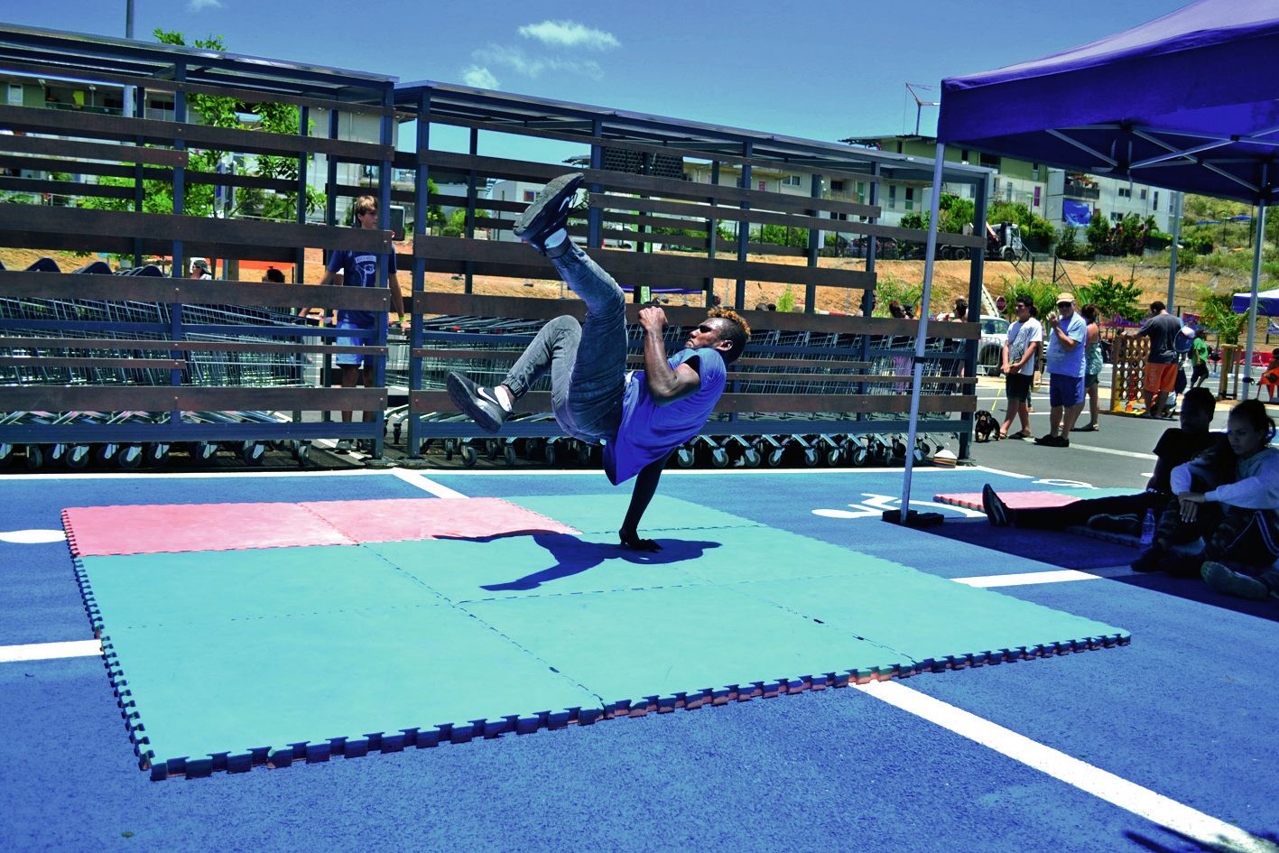 Le groupe de break dance Wolfamily a proposé une initiation à la street dance.