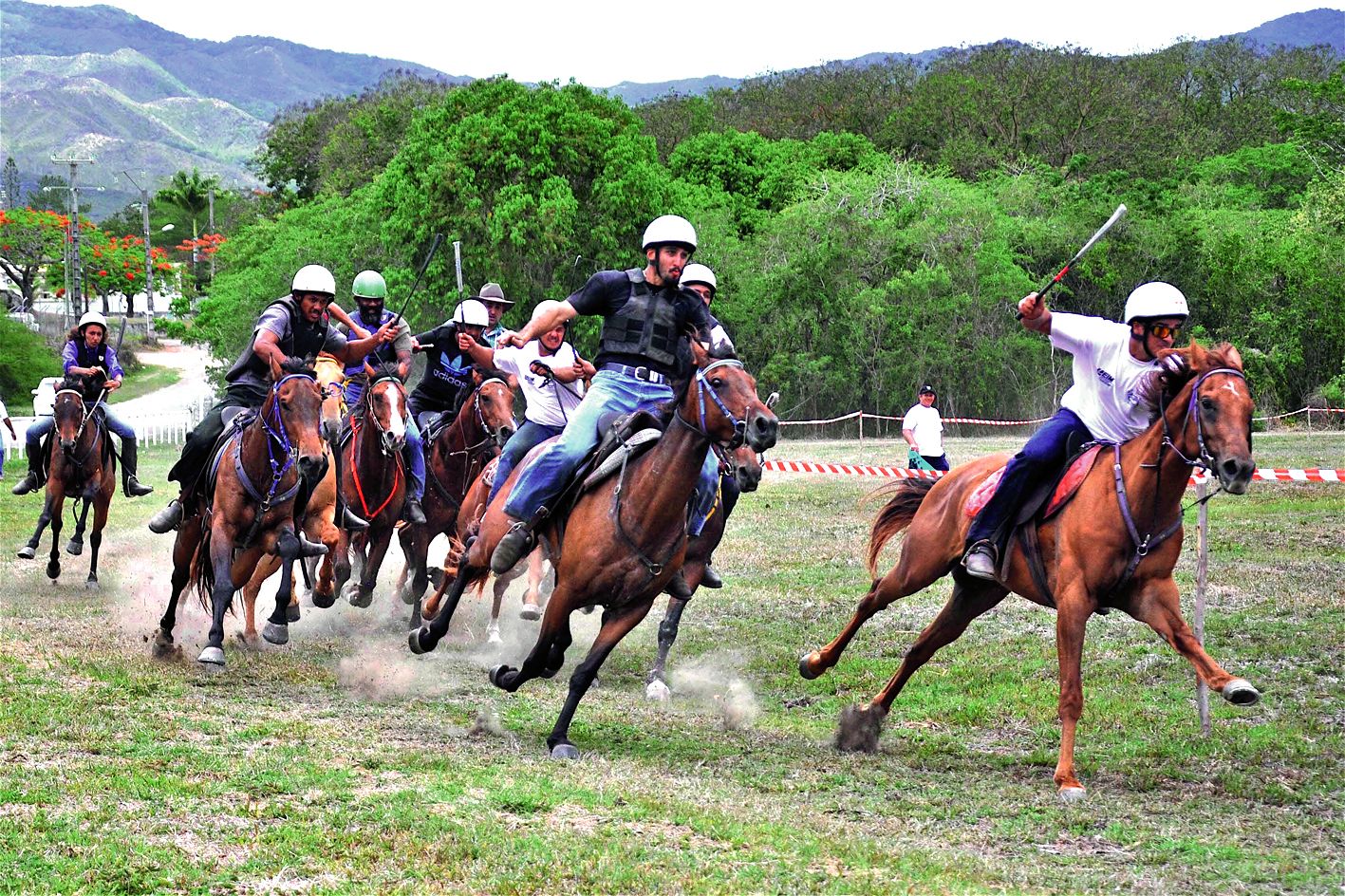 Le Comité équestre de Ouégoa organisera la Fête du cheval, samedi, sur le stade municipal.Photo Archives I.C.